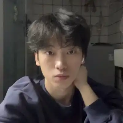 杨飞